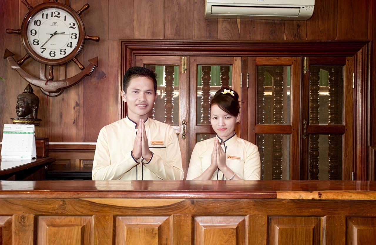 Siem Reap Center Hotel Exterior photo